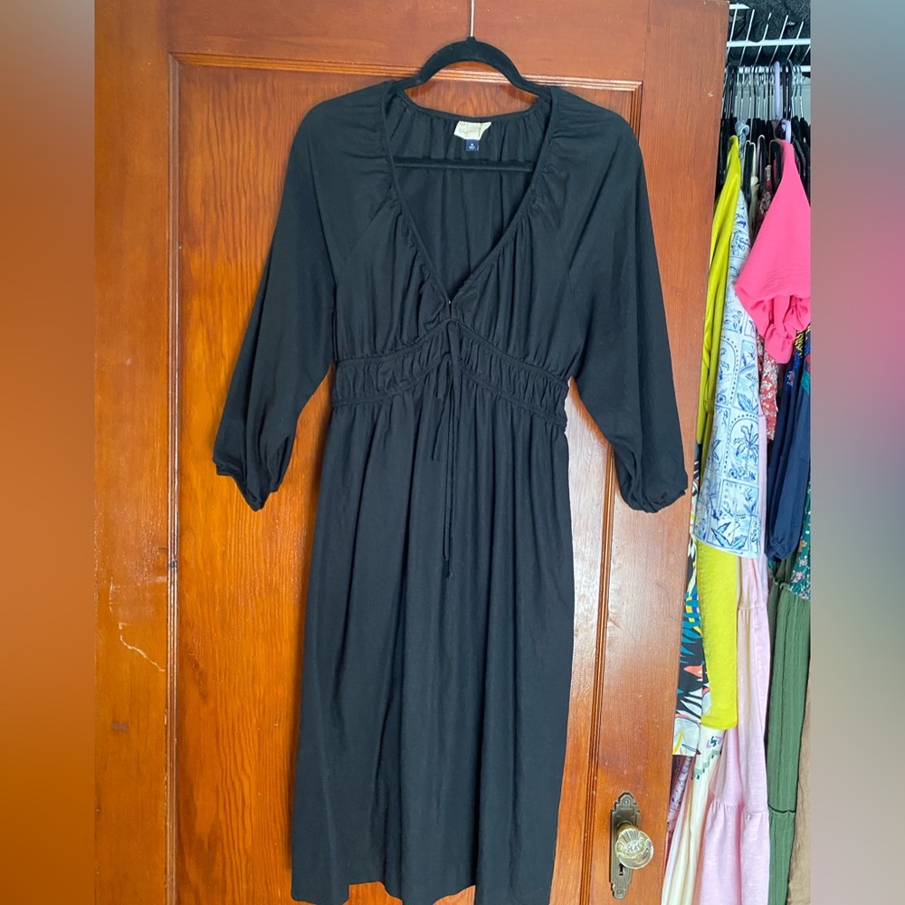 Midi black universal thread dress, size M